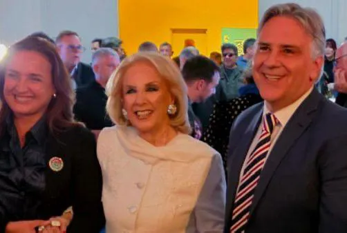 mirtha legrand llaryora