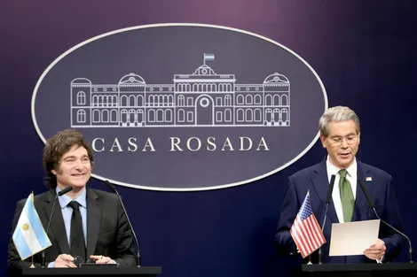 974081-milei-scoot_0