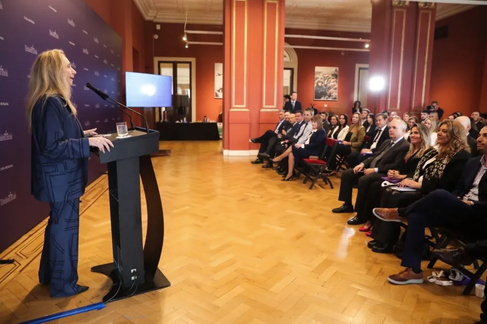 x2pe4pdzfvbdgqblmva1