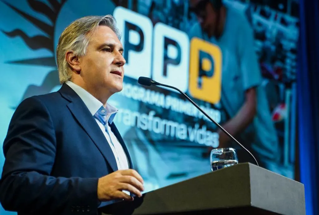 llaryora-ppp-1024x692