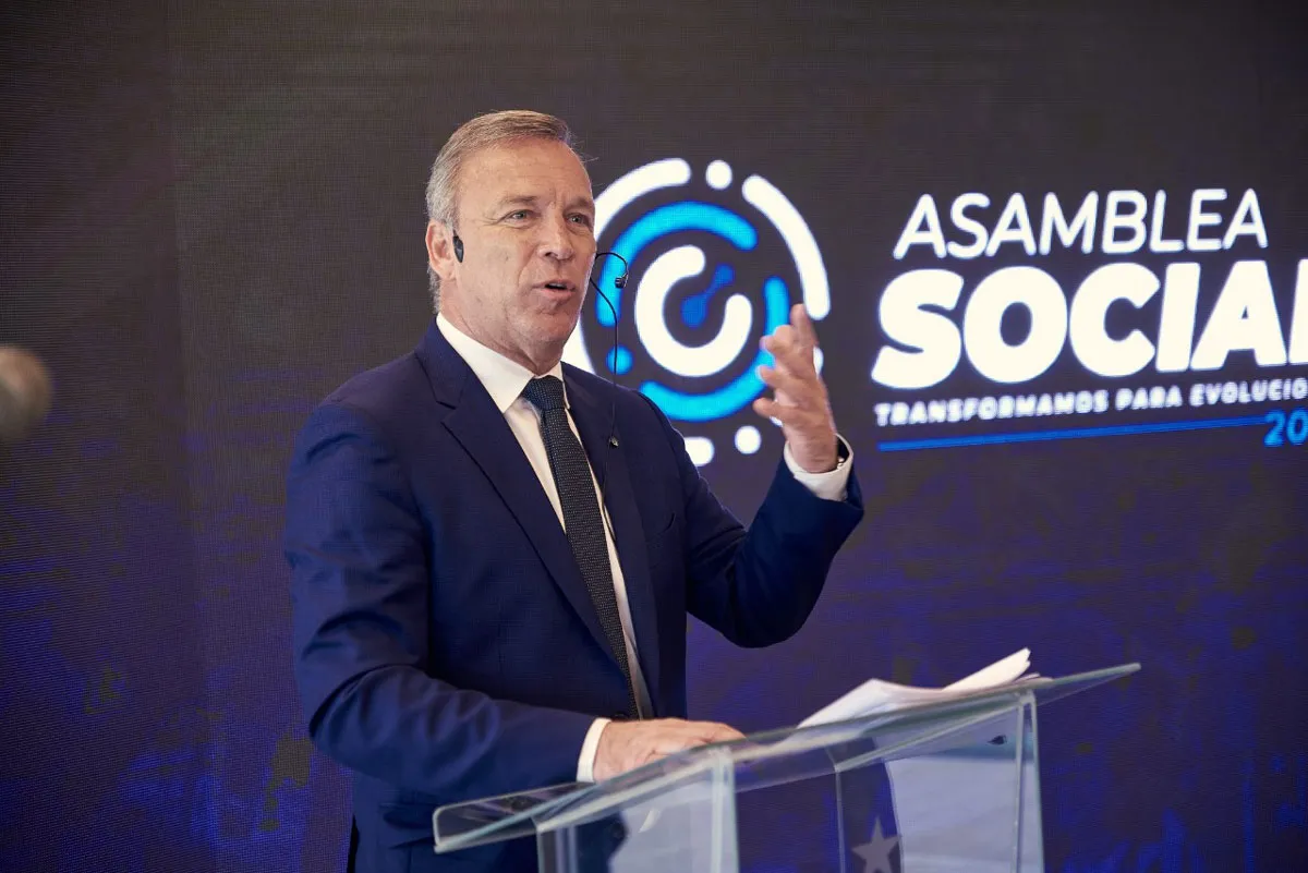 Andres-Fassi-Asamblea