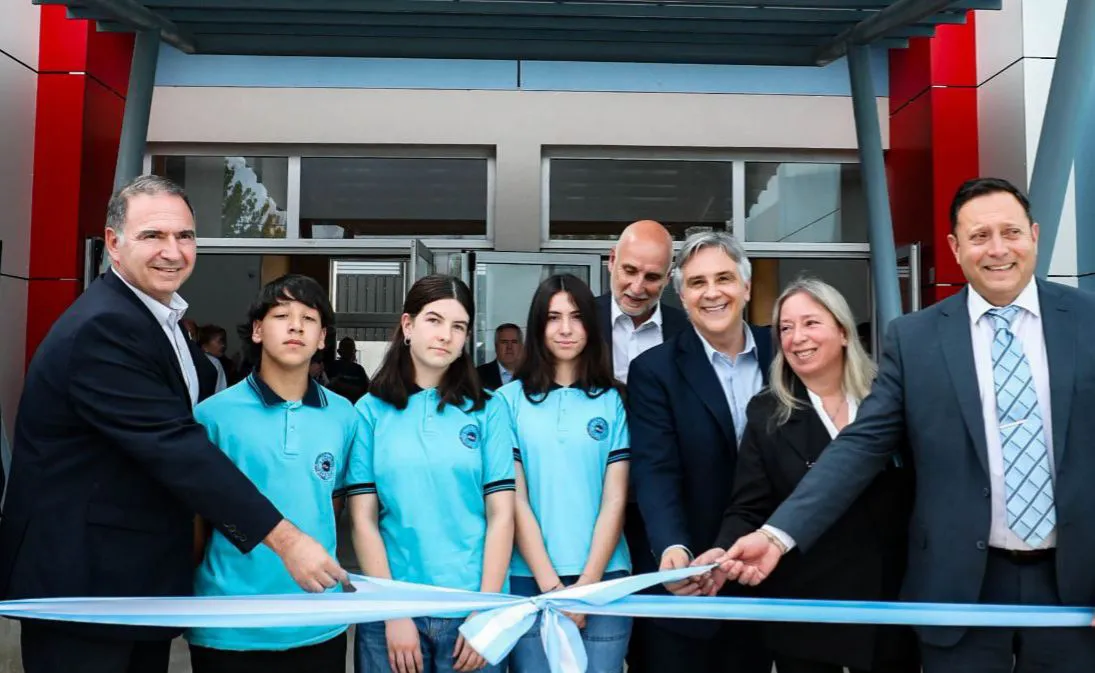 WhatsApp Image 2025-10-07 at 10.37.02 AM (2)