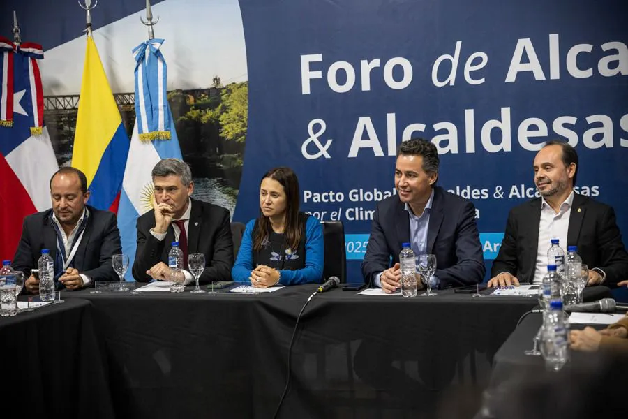 c2cf15dc-de5b-40a0-bed8-6a75aff1ebef