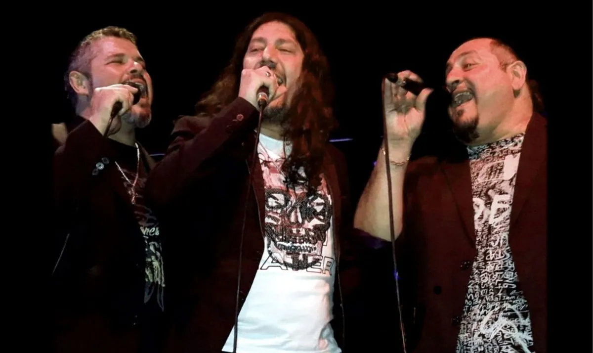 Foto-1---Los-nombradores-del-alba