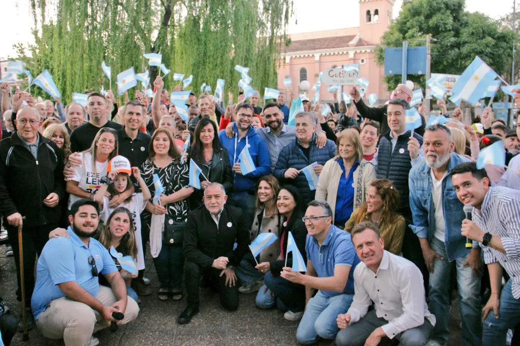 juntos por el cambio la falda