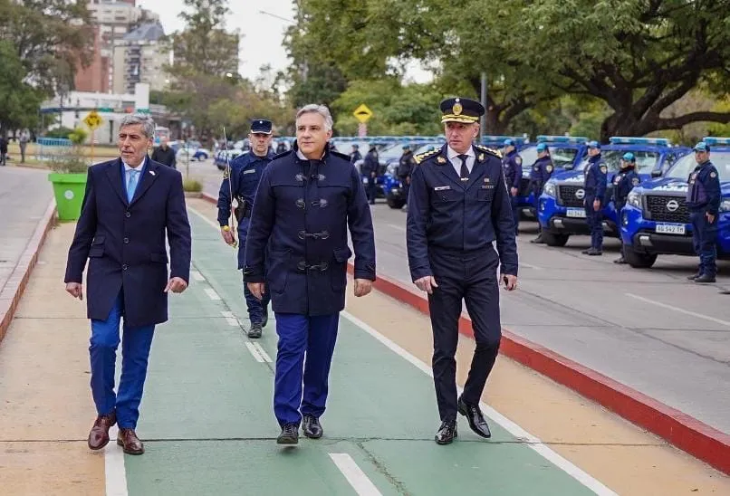 quinteros llaryora policia