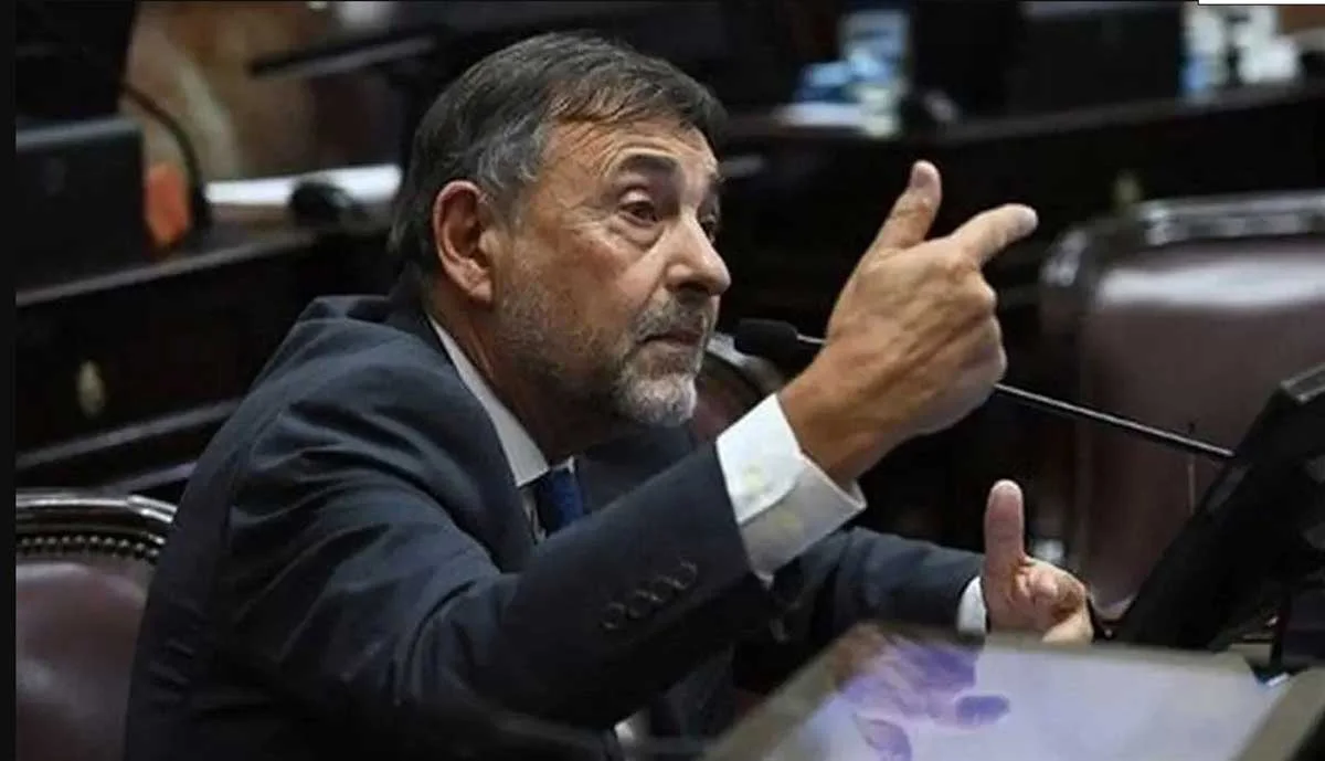carlos-caserio