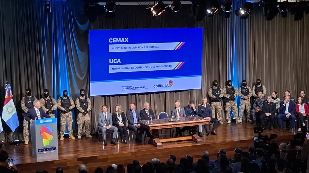 3eb3fd89-efcb-4dda-a095-a58f888fda4c