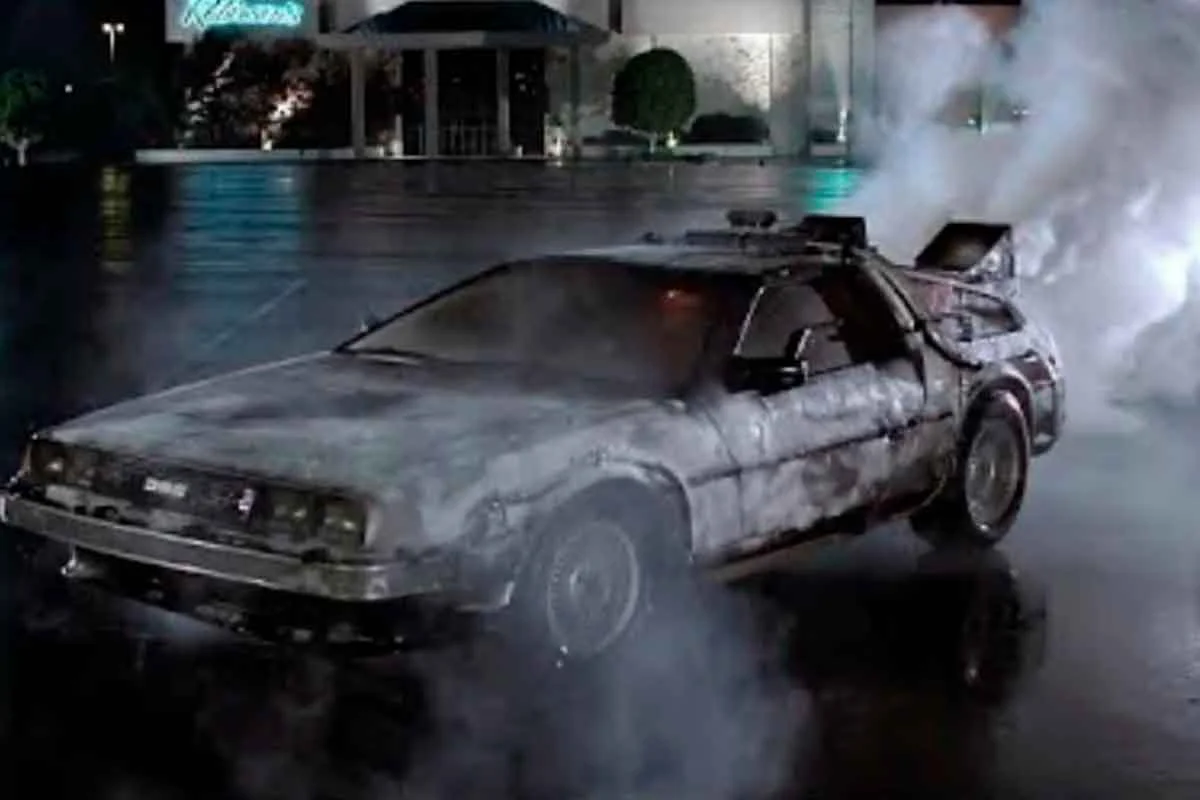 De-Lorean
