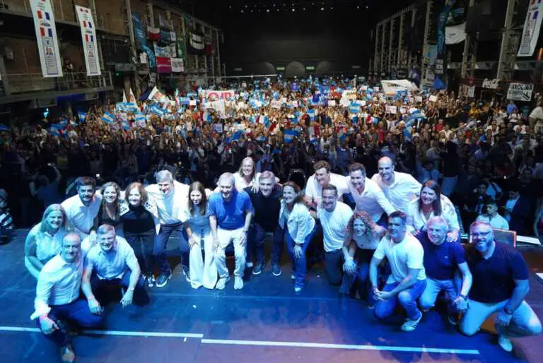 WhatsApp-Image-2025-10-23-at-23.20.07-768x514