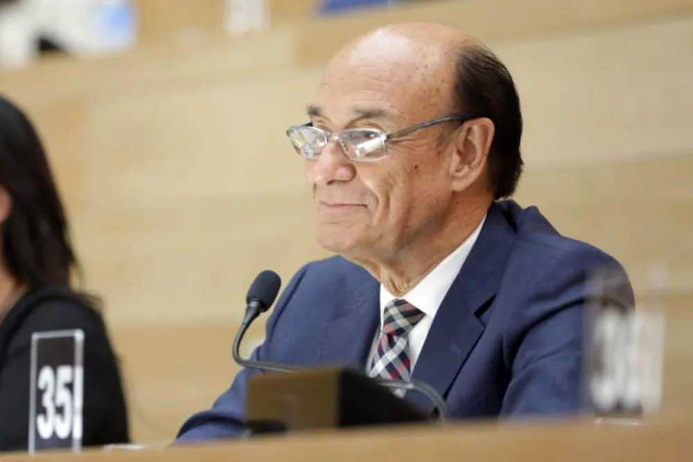 multimedia.normal.abca3d9503c28edd.4f7363617220476f6e7a616c657a5f6e6f726d616c2e6a706567