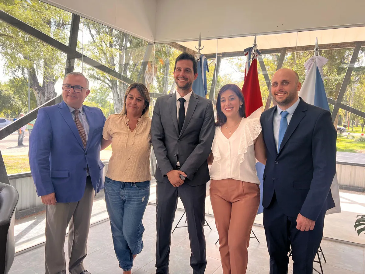 NUEVAS-AUTORIDADES-DE-VILLA-NUEVA-(1)
