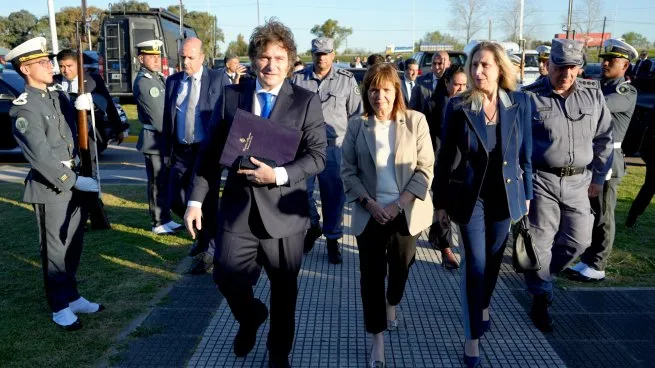 patricia-bullrich-y-javier-milei