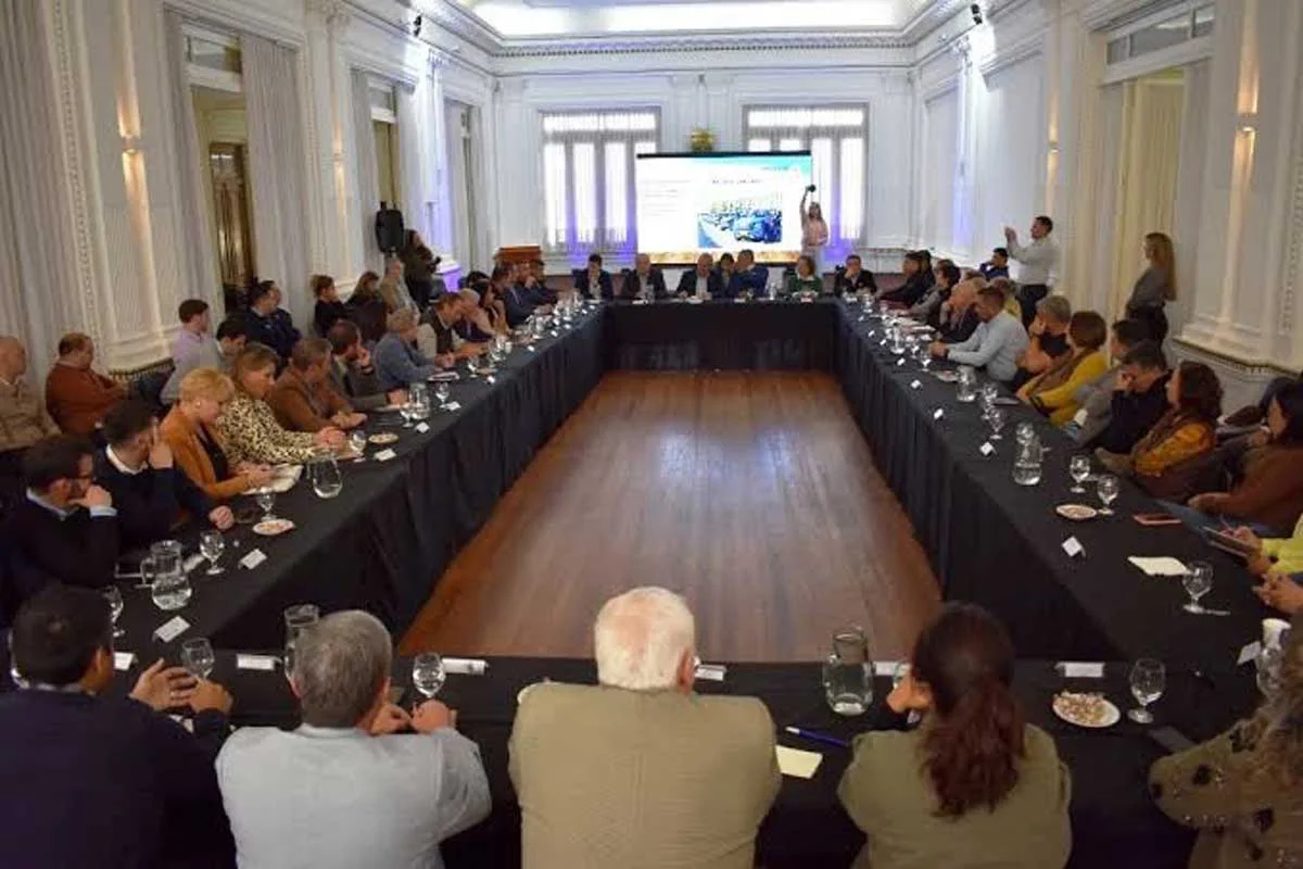 mesa-seguridad-2