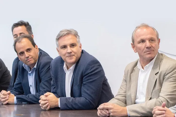 llaryora de rivas y llamosas