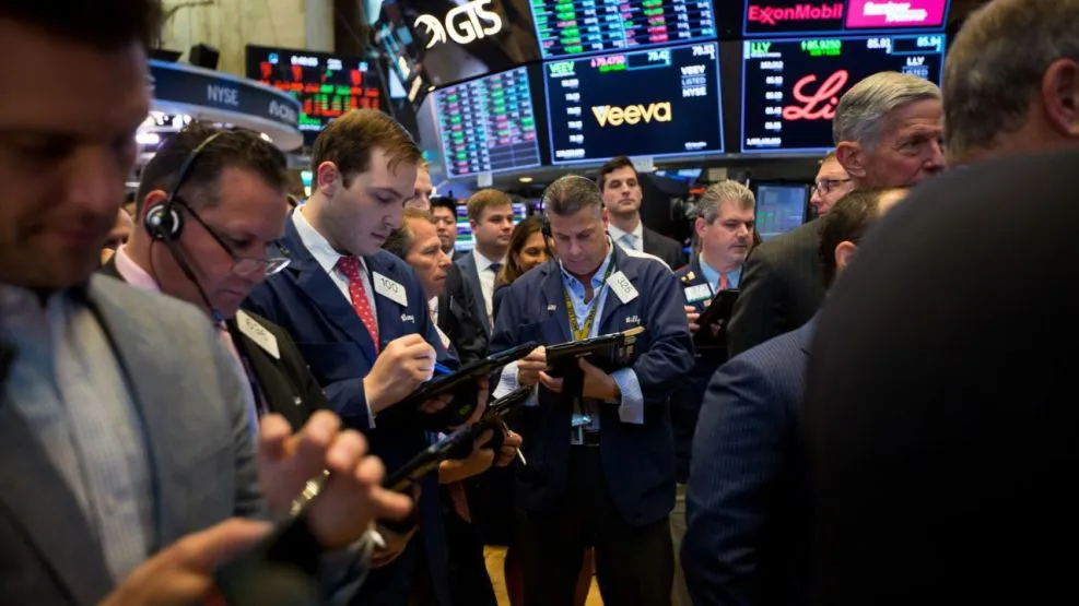 wall-street-1866406