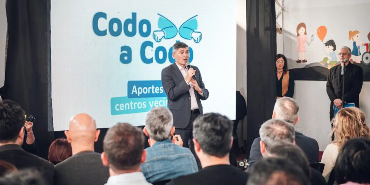 enroque-codo_a_codo_4-800x400