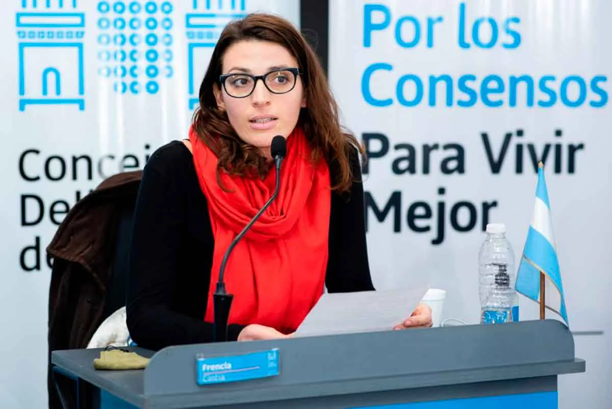 cintia-frencia-concejo-1024x684