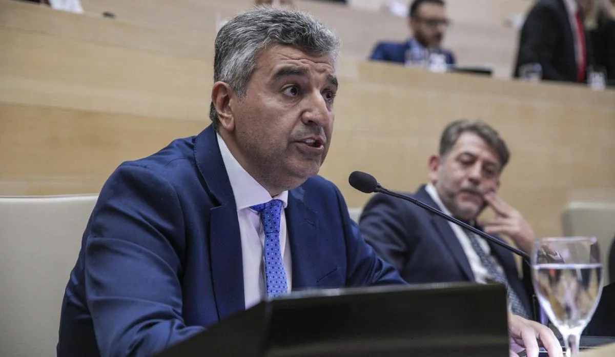 e651a54e-1322-4ed5-8777-e6d80abeaefa