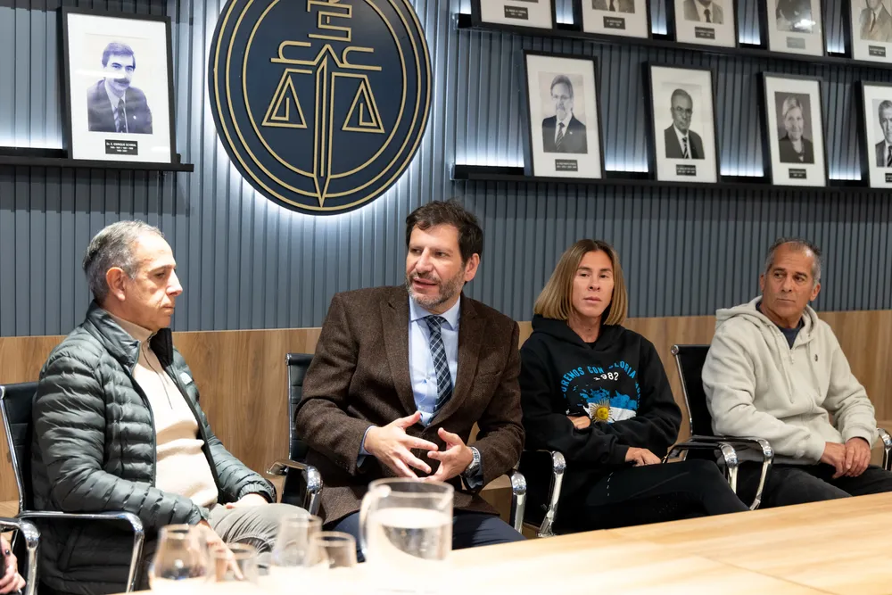 2026-08-18 Presentación Maratón-2