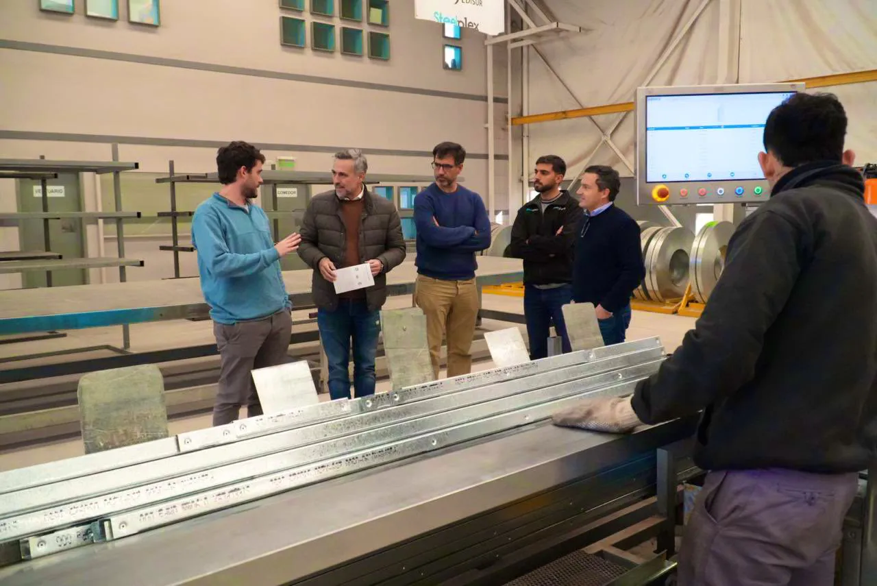 1f273c6f-f4dd-4b7b-b44f-a9ac7c61d544