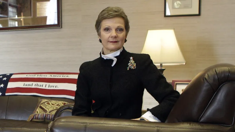 federal-judge-loretta-preska-poses-for-portrait-her-chambers-manhattan-federal-court-new-york-69jpg