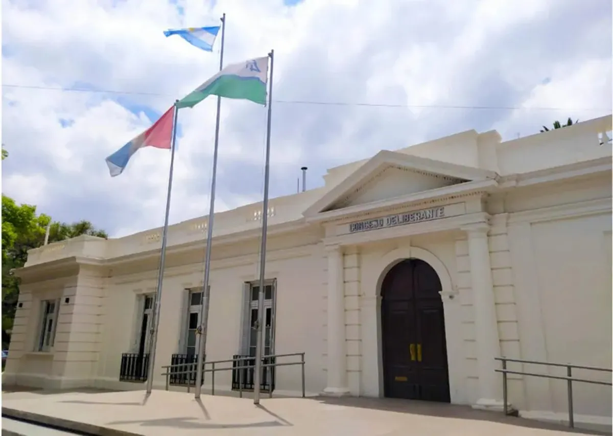 multimedia.normal.aa6e3355fbab1022.bm9ybWFsLndlYnA= (1)