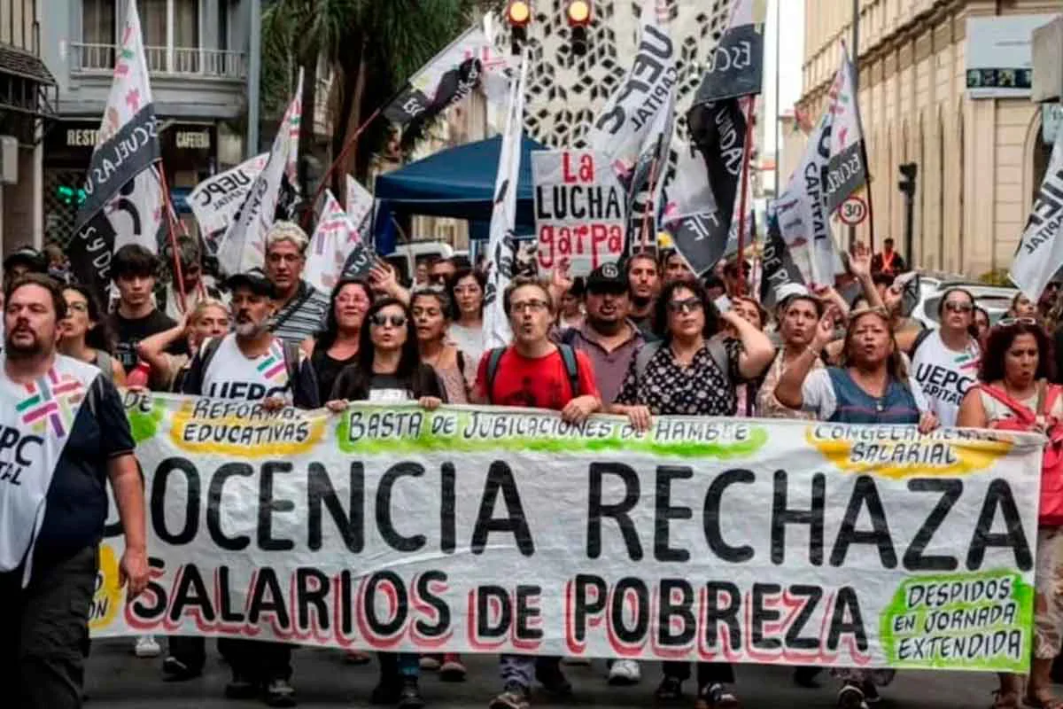 protesta-uepc-capital