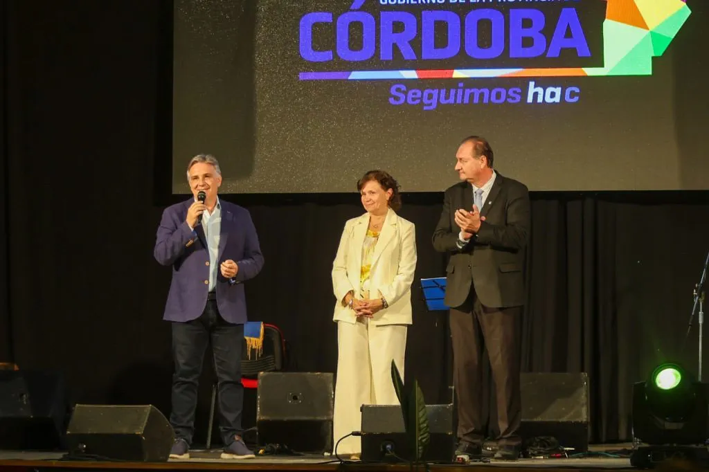 llaryora-majorel-Dellarossa