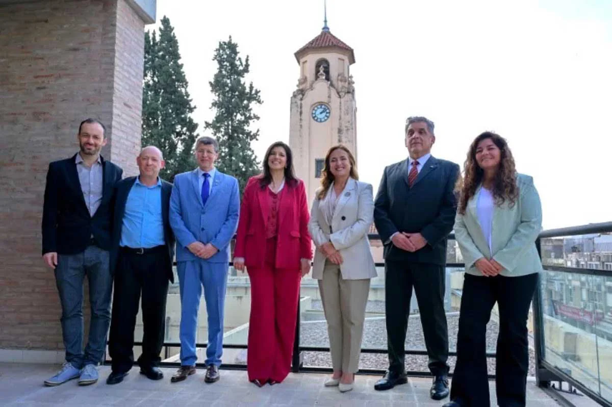 primera-mujer-directora-del-monserrat